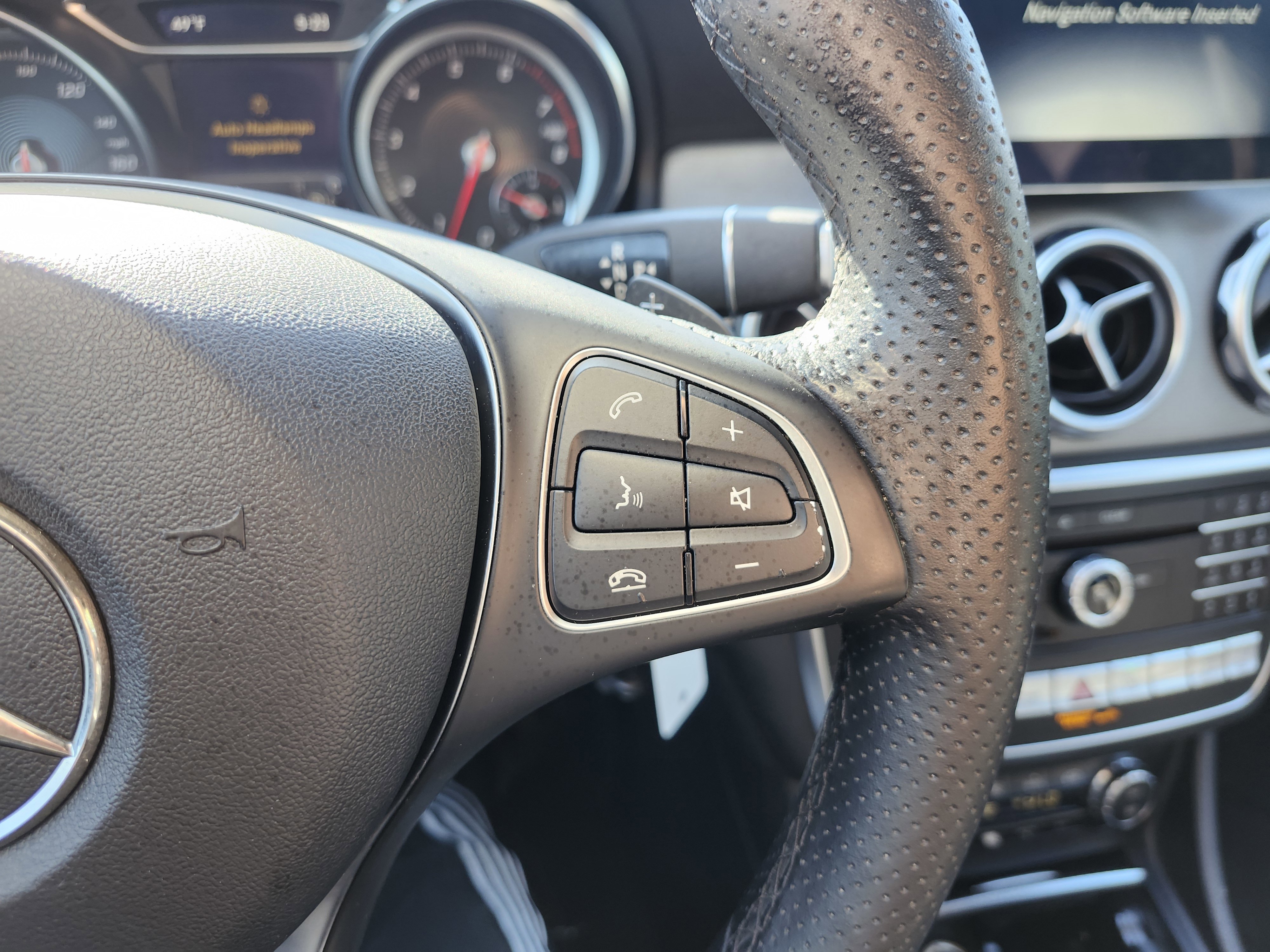 Used 2019 Mercedes-Benz GLA 250 4MATIC image 38