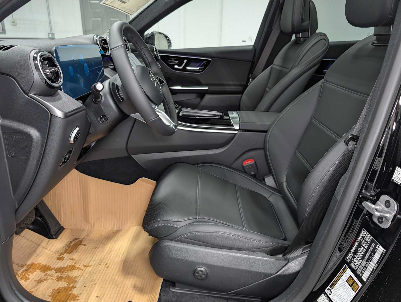 New 2026 Mercedes-Benz GLC 300 4MATIC image 4
