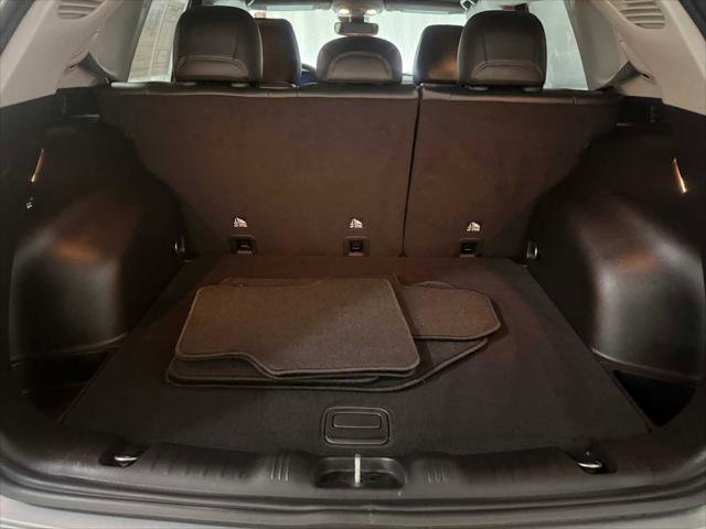 Certified 2022 Jeep Compass Limited image 24