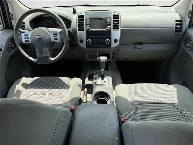 Used 2016 Nissan Frontier SV RWD image 14