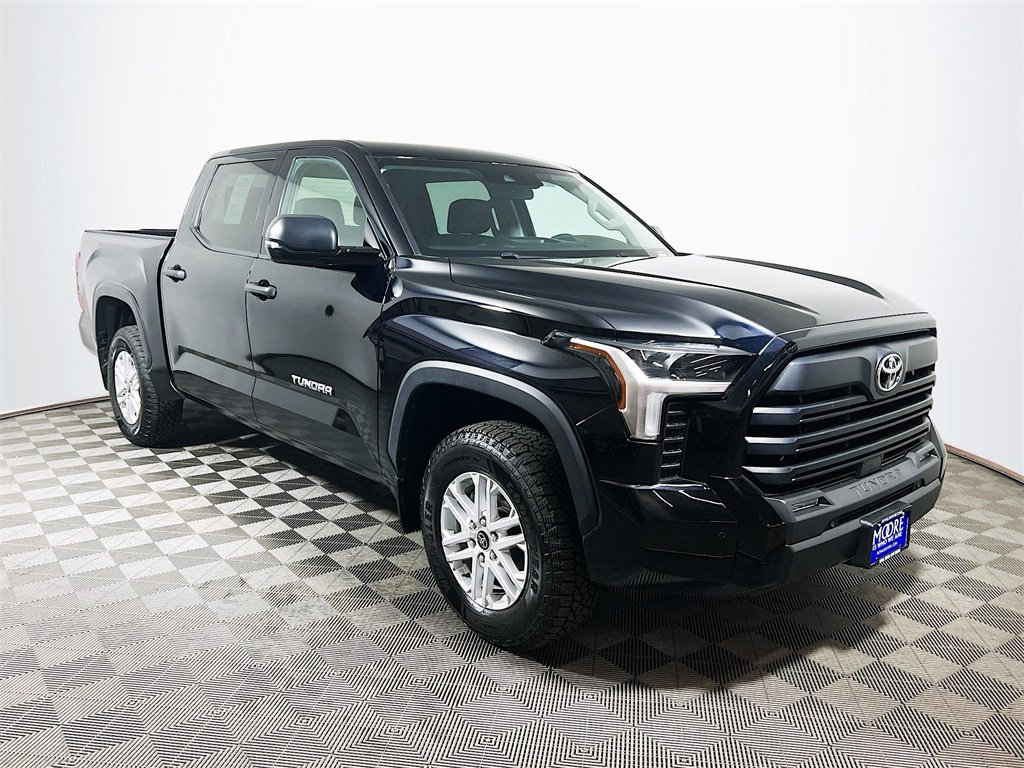 Used 2022 Toyota Tundra SR5 image 1