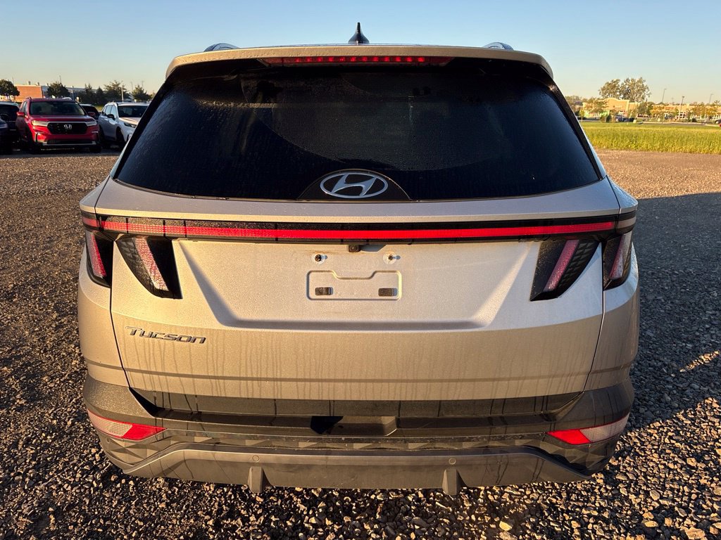 Used 2022 Hyundai Tucson Limited FWD image 9