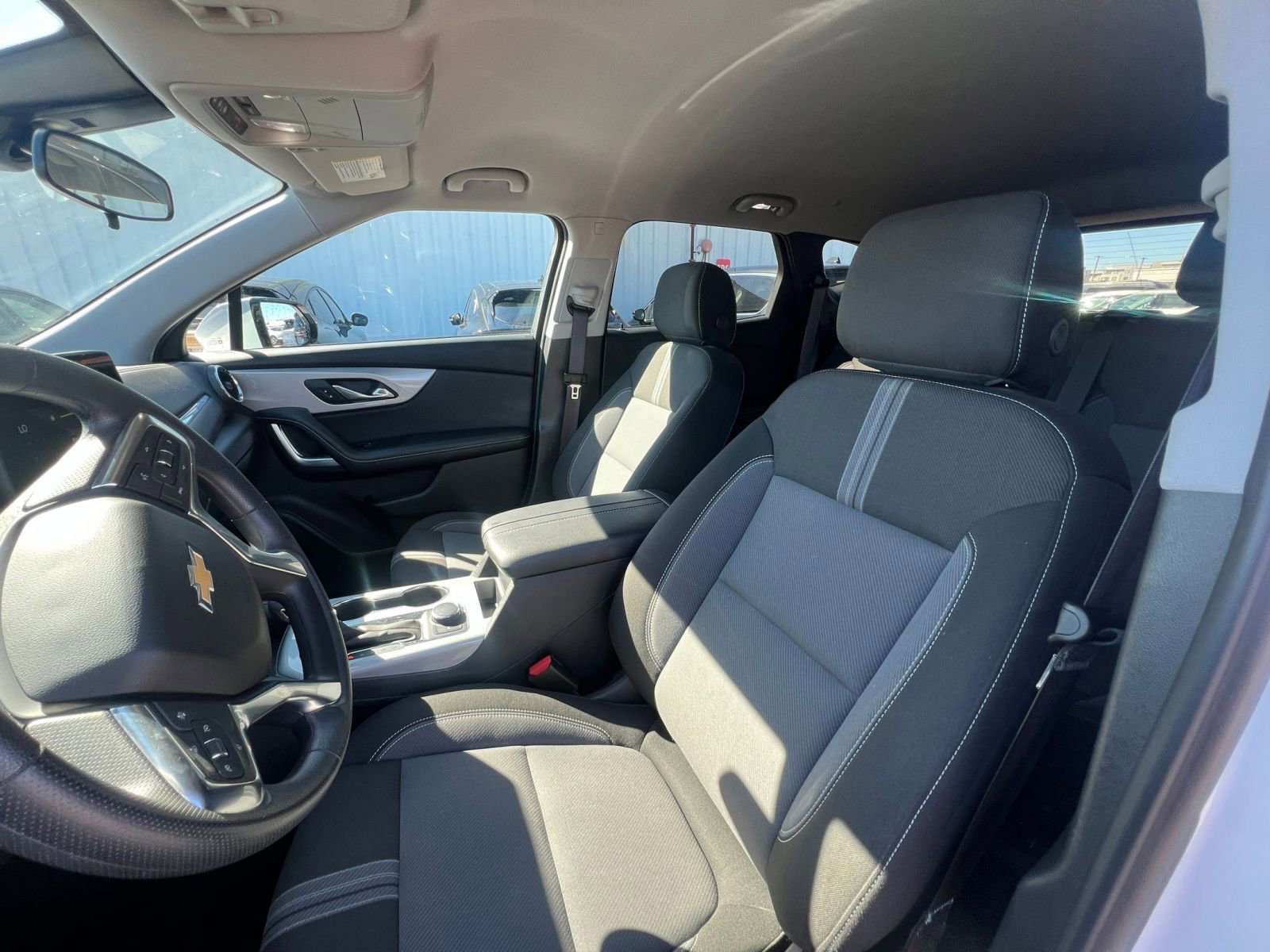 Used 2025 Chevrolet Blazer LT image 36