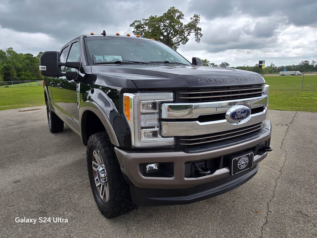 Used 2019 Ford F250 King Ranch w/ King Ranch Ultimate Package AWD/4WD image 8