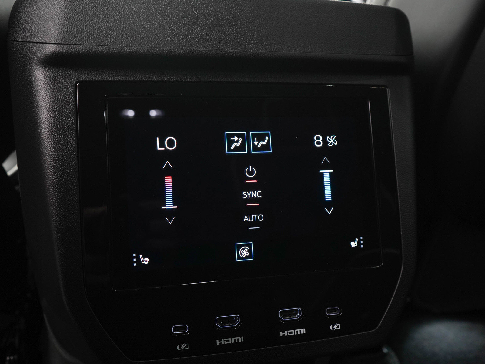 Used 2026 GMC Yukon XL AT4 Ultimate AWD/4WD image 18