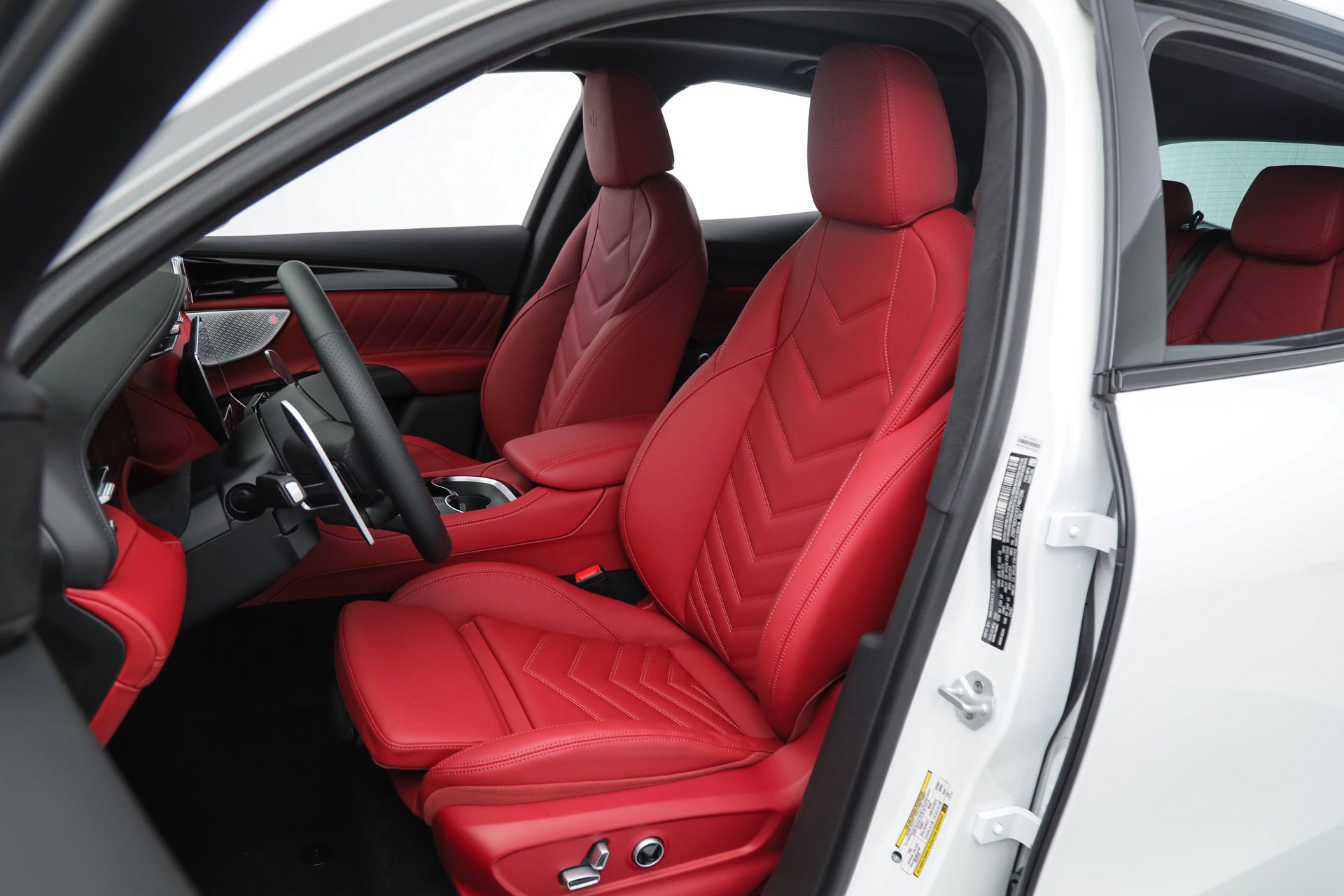 New 2026 Maserati Grecale Modena image 19