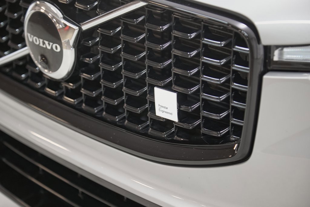 Certified 2023 Volvo XC60 T8 Polestar image 4