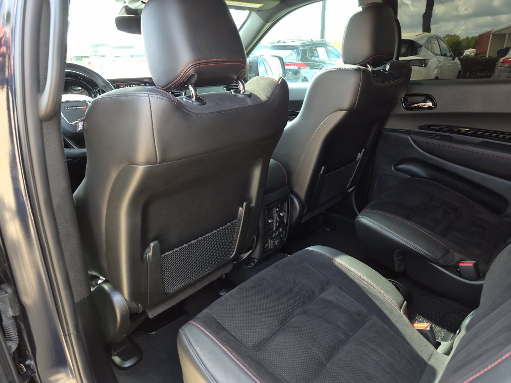 Used 2025 Dodge Durango GT AWD/4WD image 10