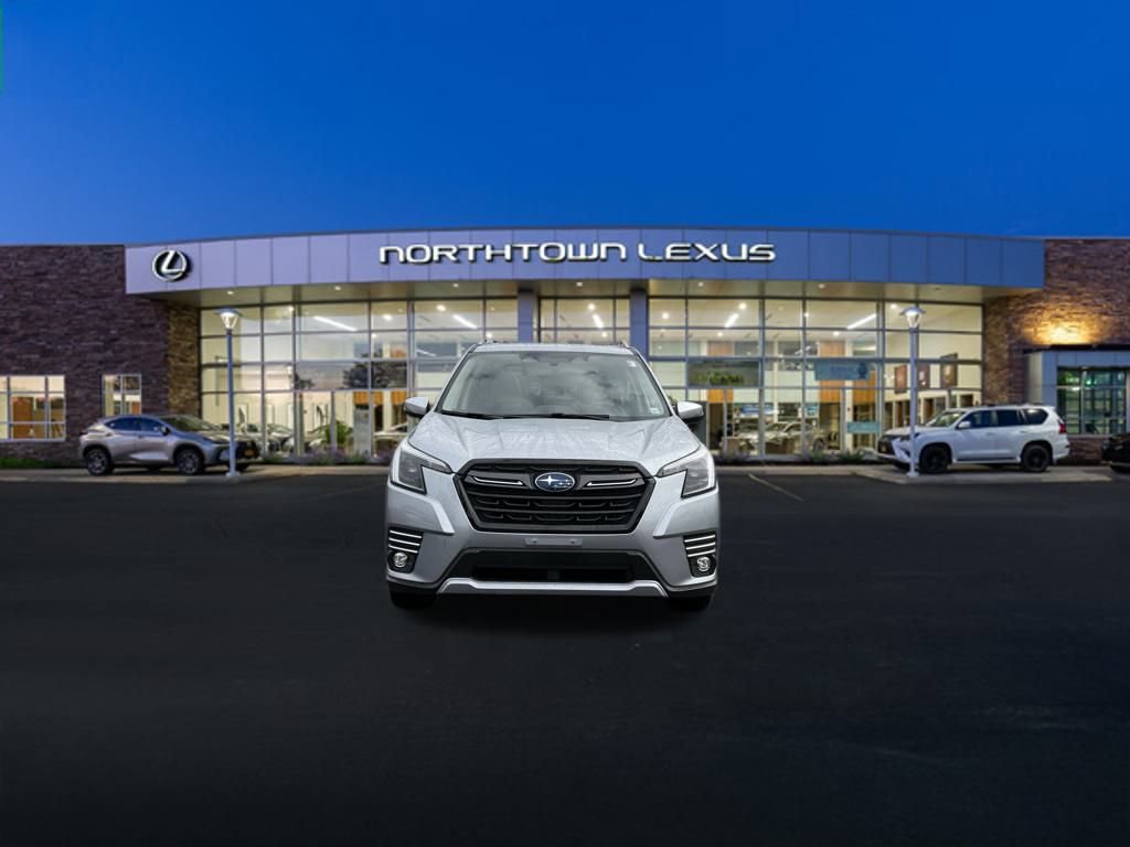 Used 2023 Subaru Forester Touring image 21