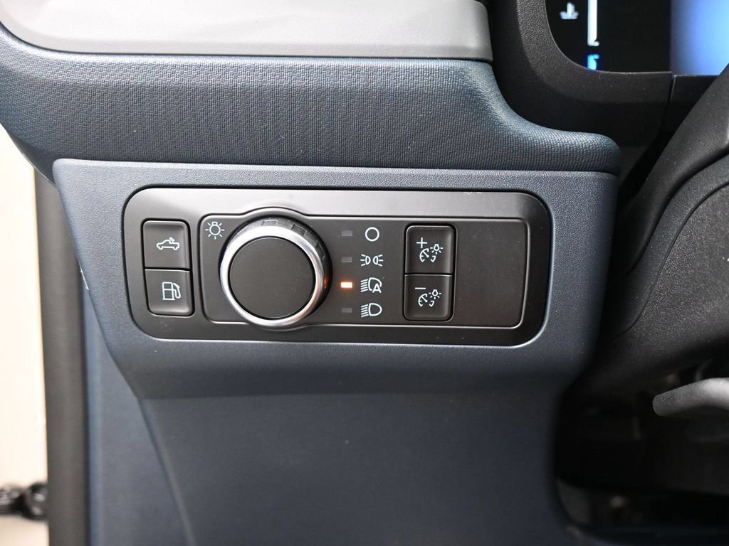 New 2025 Ford Maverick XL FWD image 12