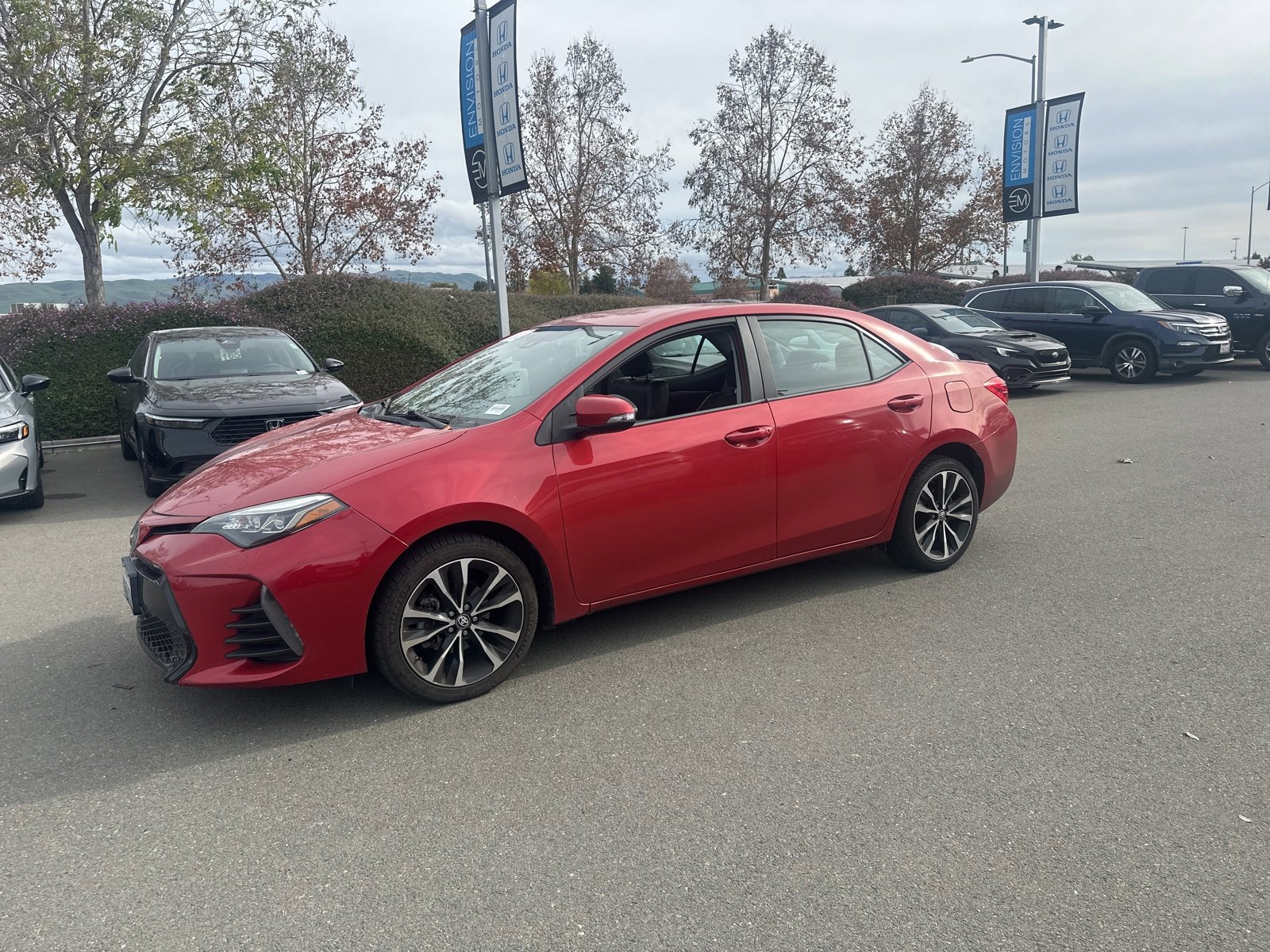 Used 2019 Toyota Corolla SE image 5