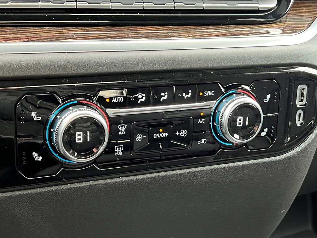 New 2026 GMC Sierra 2500 SLE w/ SLE Value Package; image 32