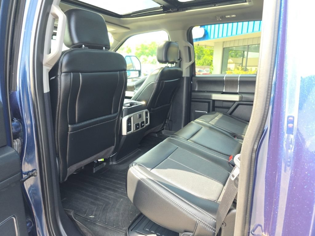 Used 2020 Ford F350 Lariat w/ Lariat Ultimate Package AWD/4WD image 32