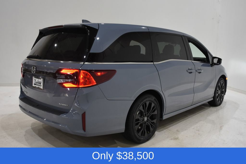 Used 2025 Honda Odyssey Sport-L image 4