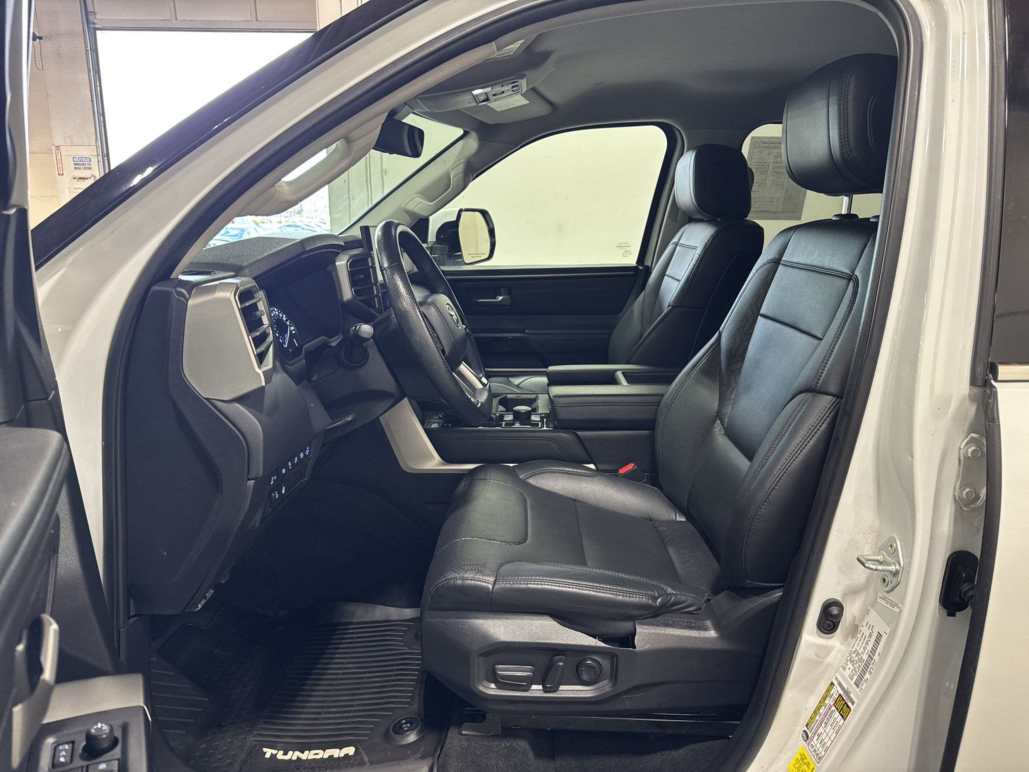 Used 2023 Toyota Tundra Limited w/ TRD Off-Road Package AWD/4WD image 30