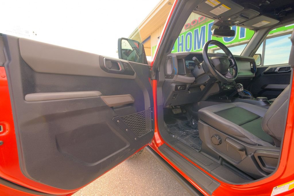Used 2023 Ford Bronco Black Diamond image 24