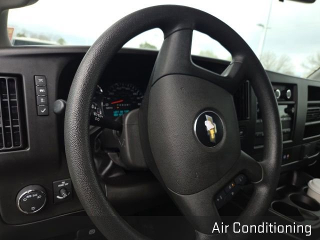 Used 2024 Chevrolet Express 2500 w/ Driver Convenience Package image 10