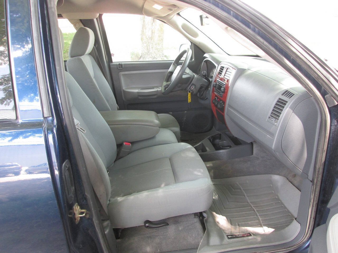 Used 2005 Dodge Dakota SLT AWD/4WD image 21