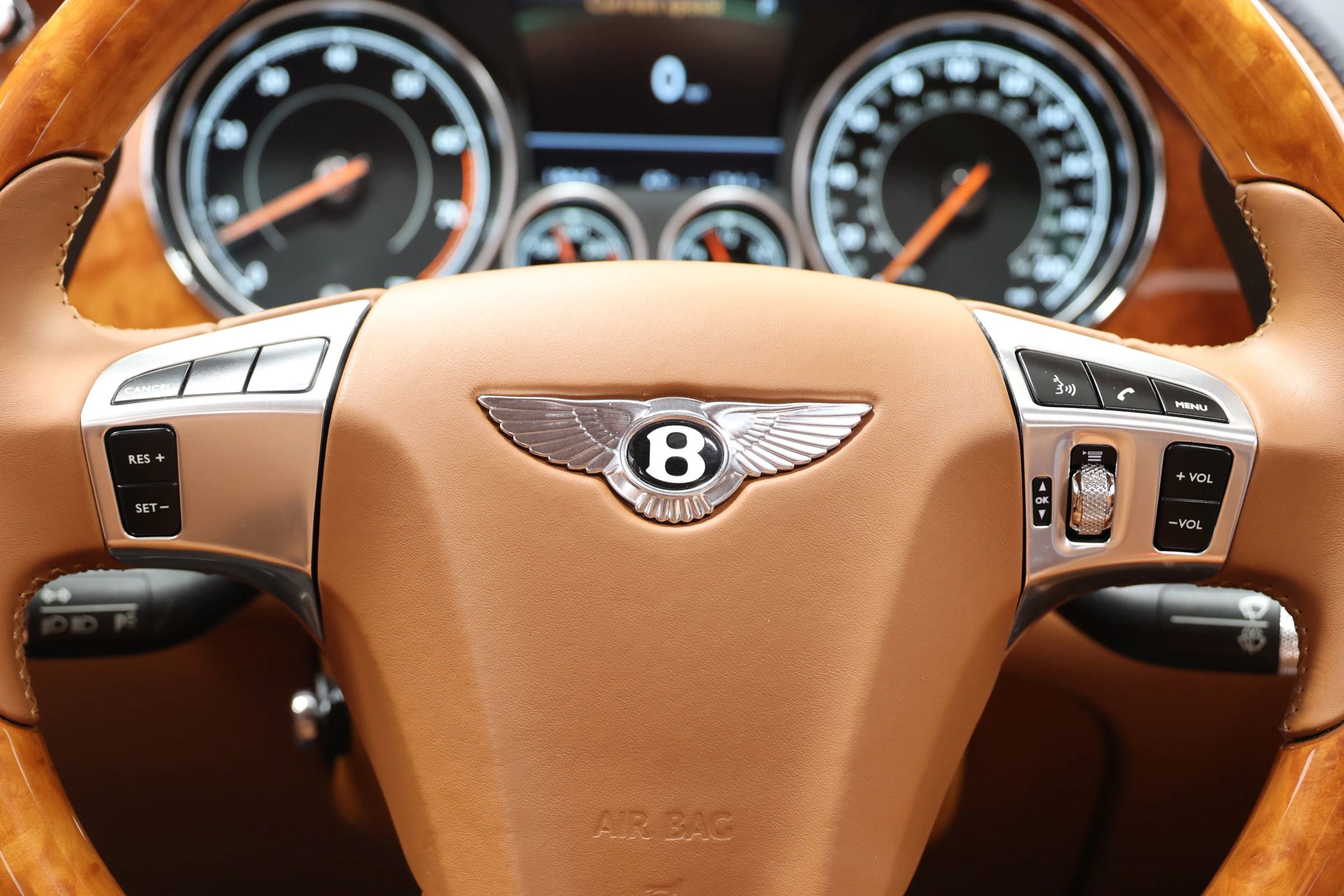 Used 2016 Bentley Flying Spur W12 AWD/4WD image 22