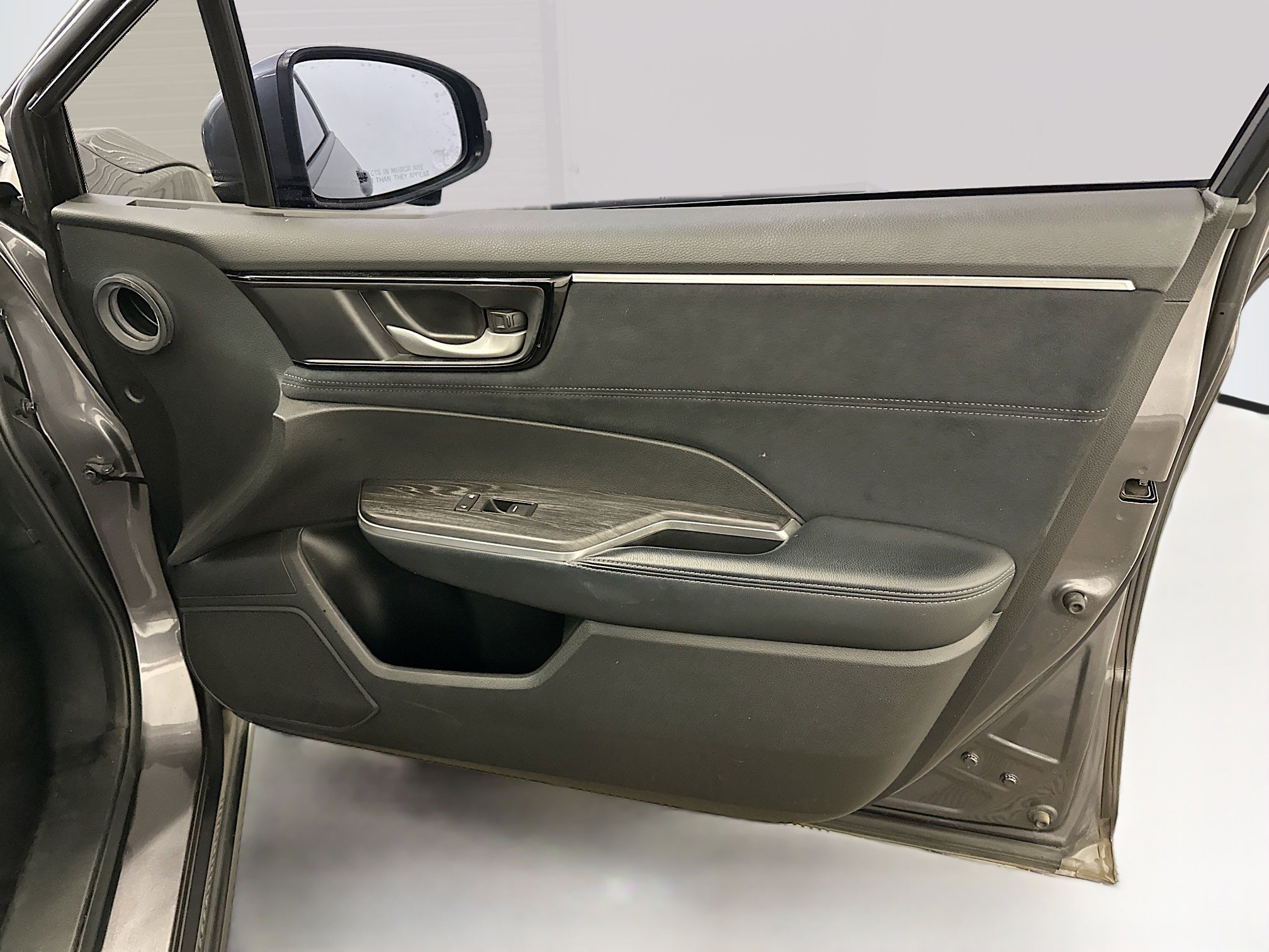 Used 2018 Honda Clarity Touring image 33