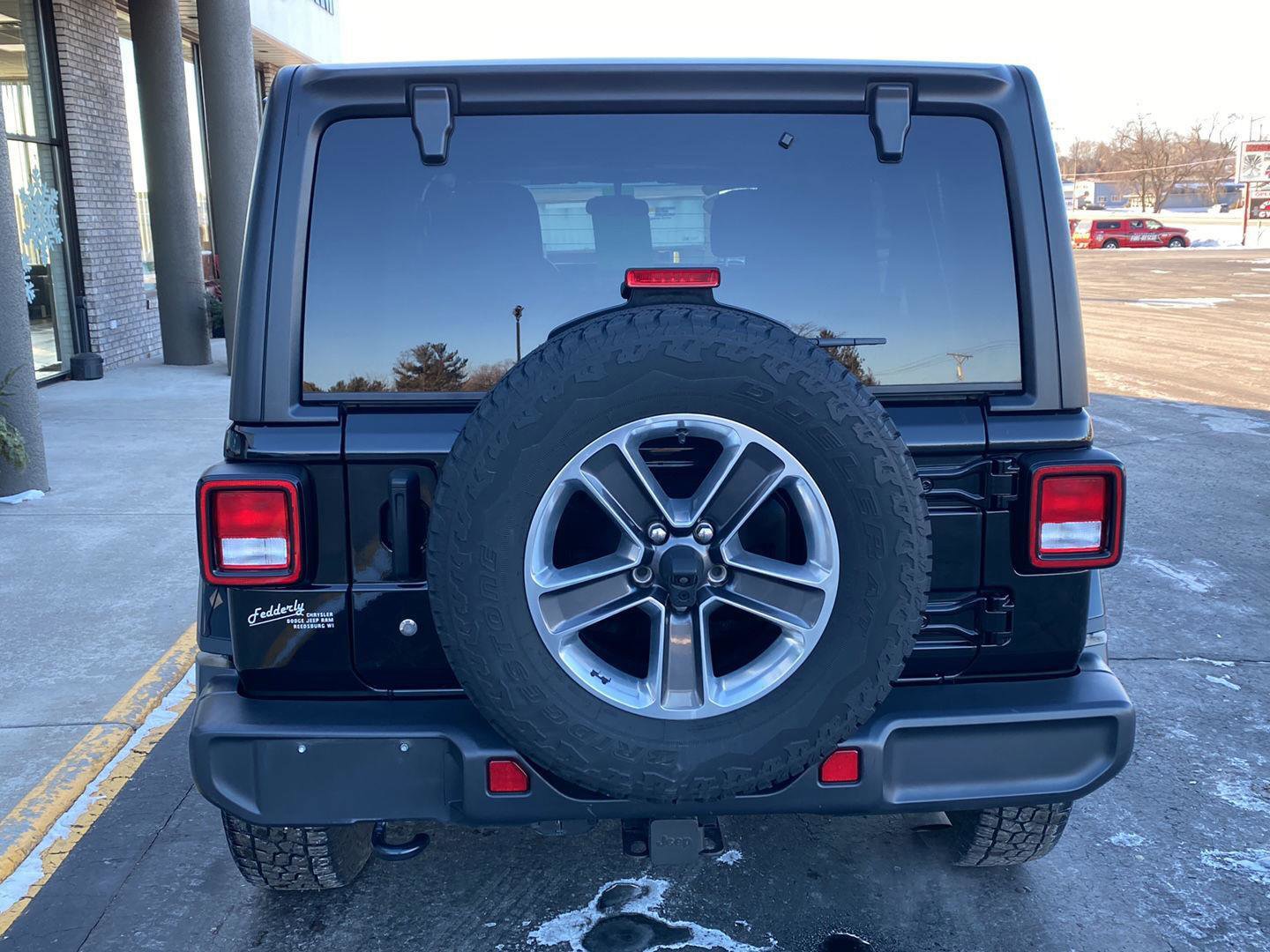 Used 2019 Jeep Wrangler Unlimited Sahara image 20