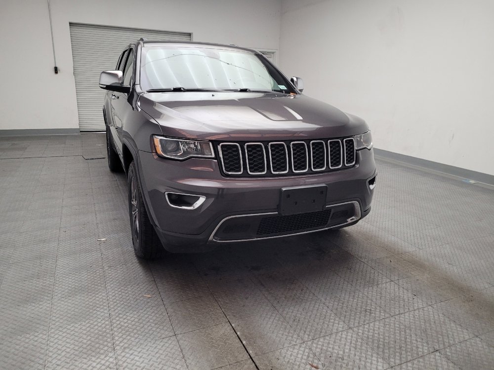 Used 2018 Jeep Grand Cherokee Limited image 14