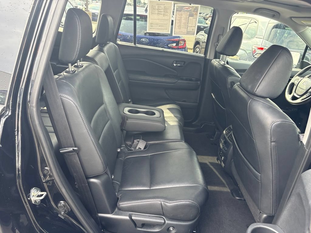 Used 2018 Honda Pilot Touring image 10