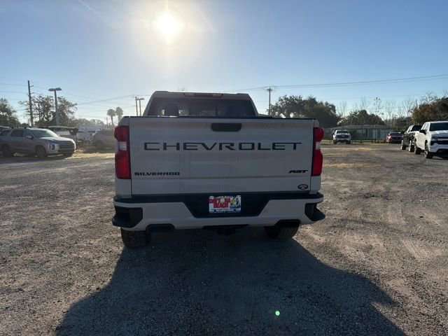 New 2026 Chevrolet Silverado 1500 RST w/ Dark Appearance Package image 11
