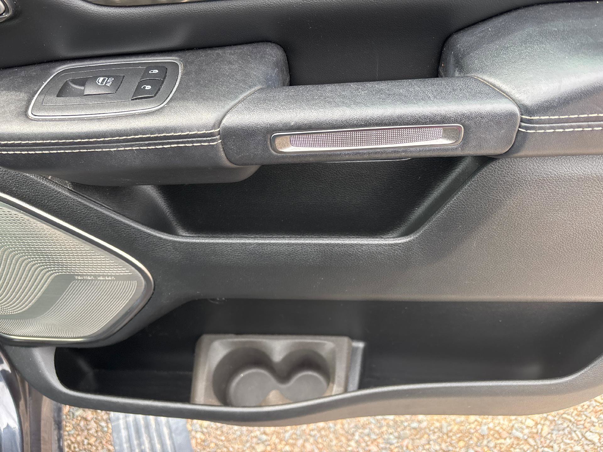 Used 2020 RAM 1500 Limited image 28