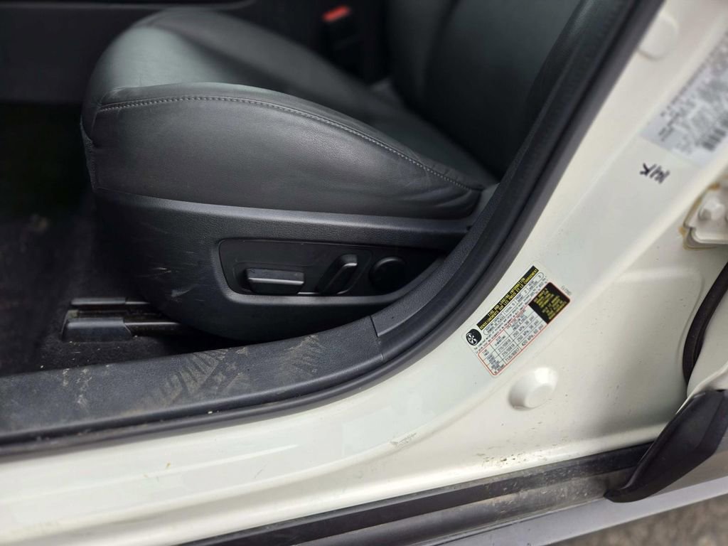 Used 2025 MAZDA CX-30 AWD 2.5 S w/ Preferred Package image 34