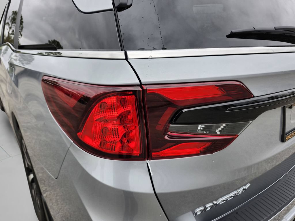 New 2026 Honda Odyssey EX-L image 13