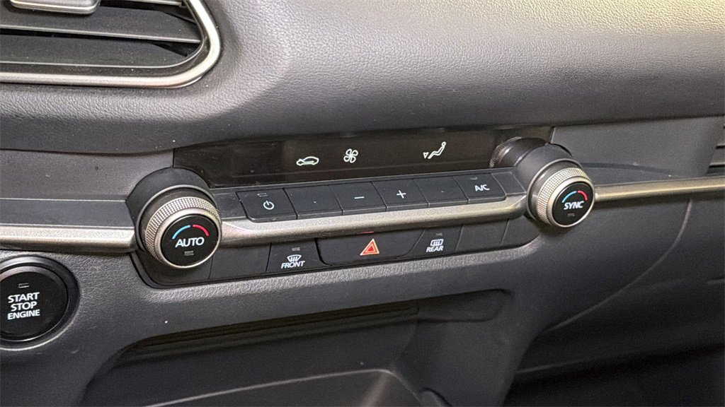 Used 2023 MAZDA CX-30 AWD 2.5 S w/ Select Package image 28