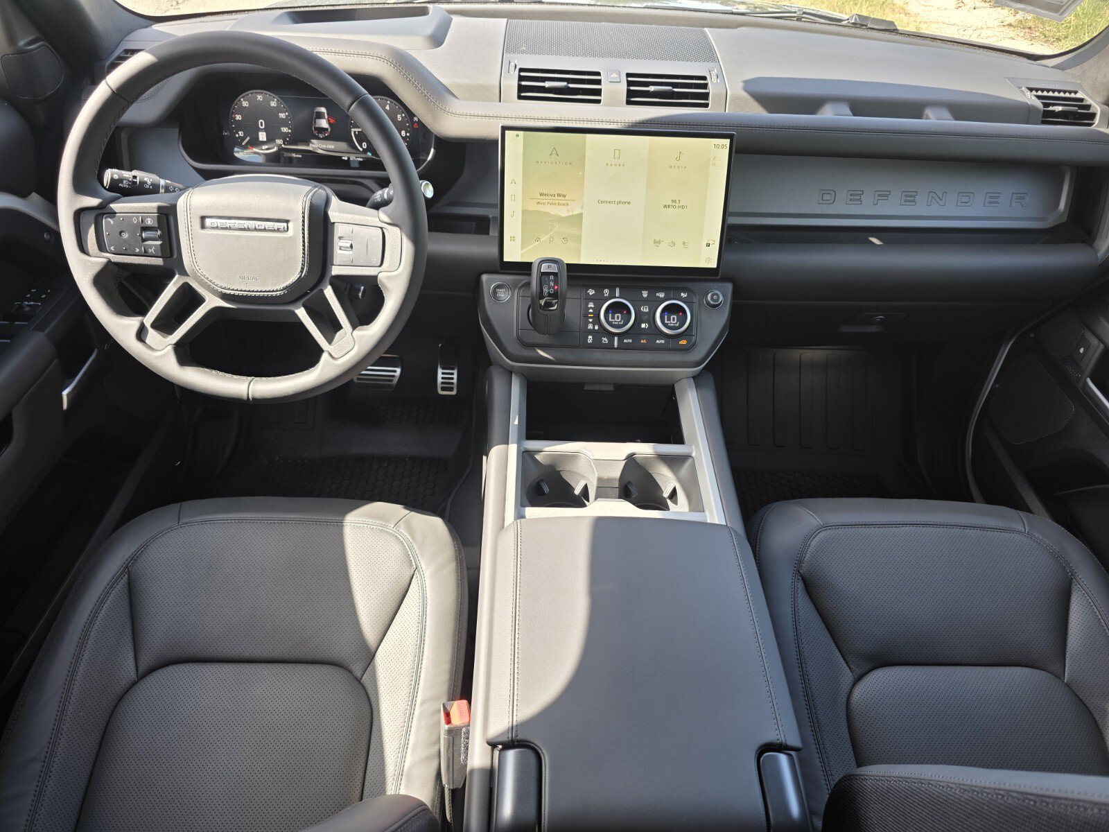 New 2026 Land Rover Defender 110 X AWD/4WD image 4