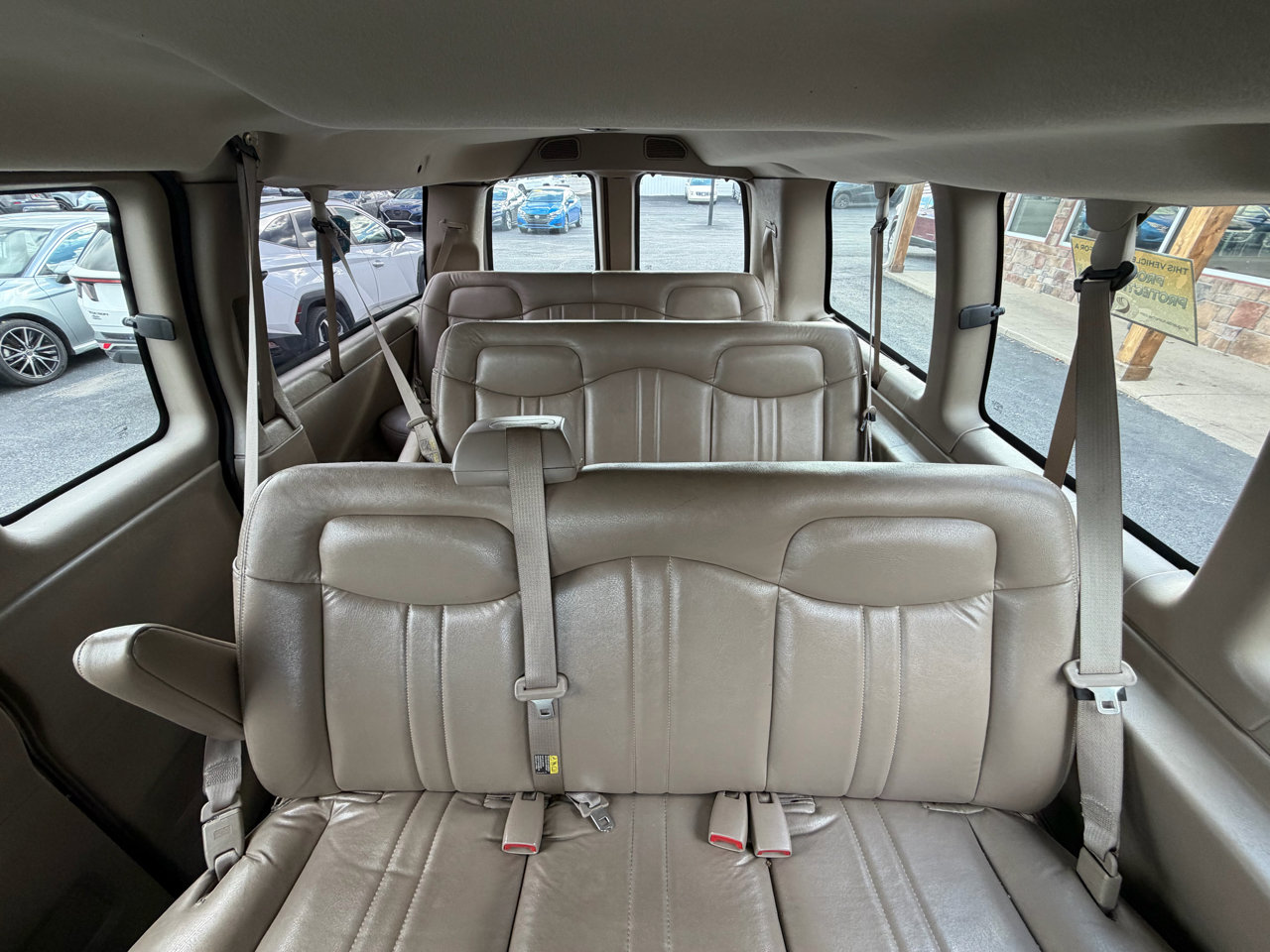 Used 2004 Chevrolet Express 2500 Passenger image 23