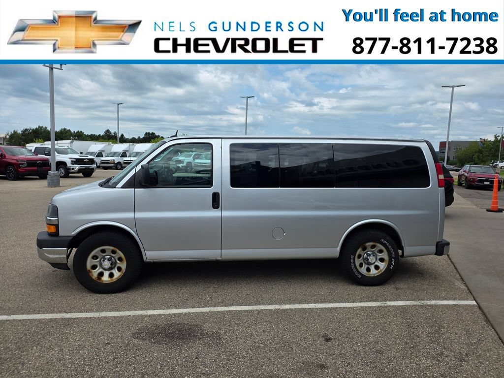 Used 2014 Chevrolet Express 1500 LT w/ LT Preferred Equipment Group AWD/4WD image 4