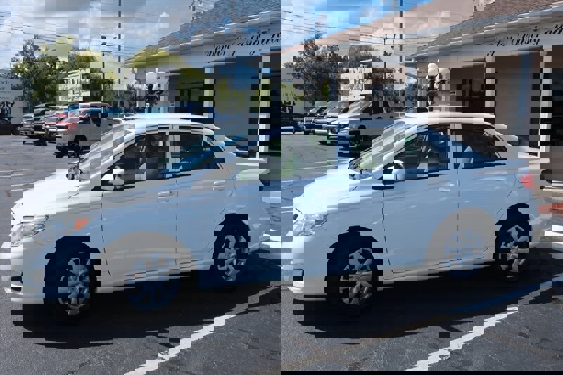 Used 2009 Toyota Corolla LE image 12