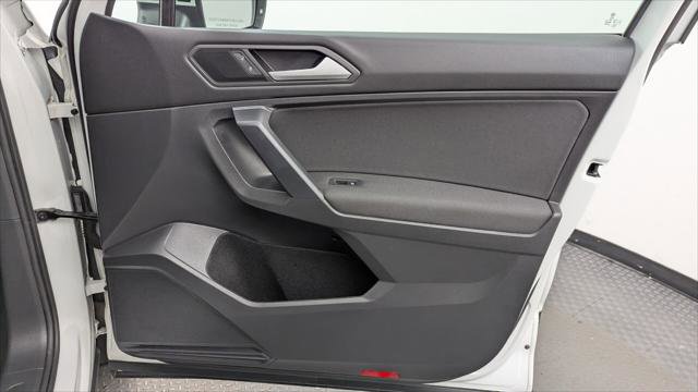 Used 2021 Volkswagen Tiguan S FWD image 22