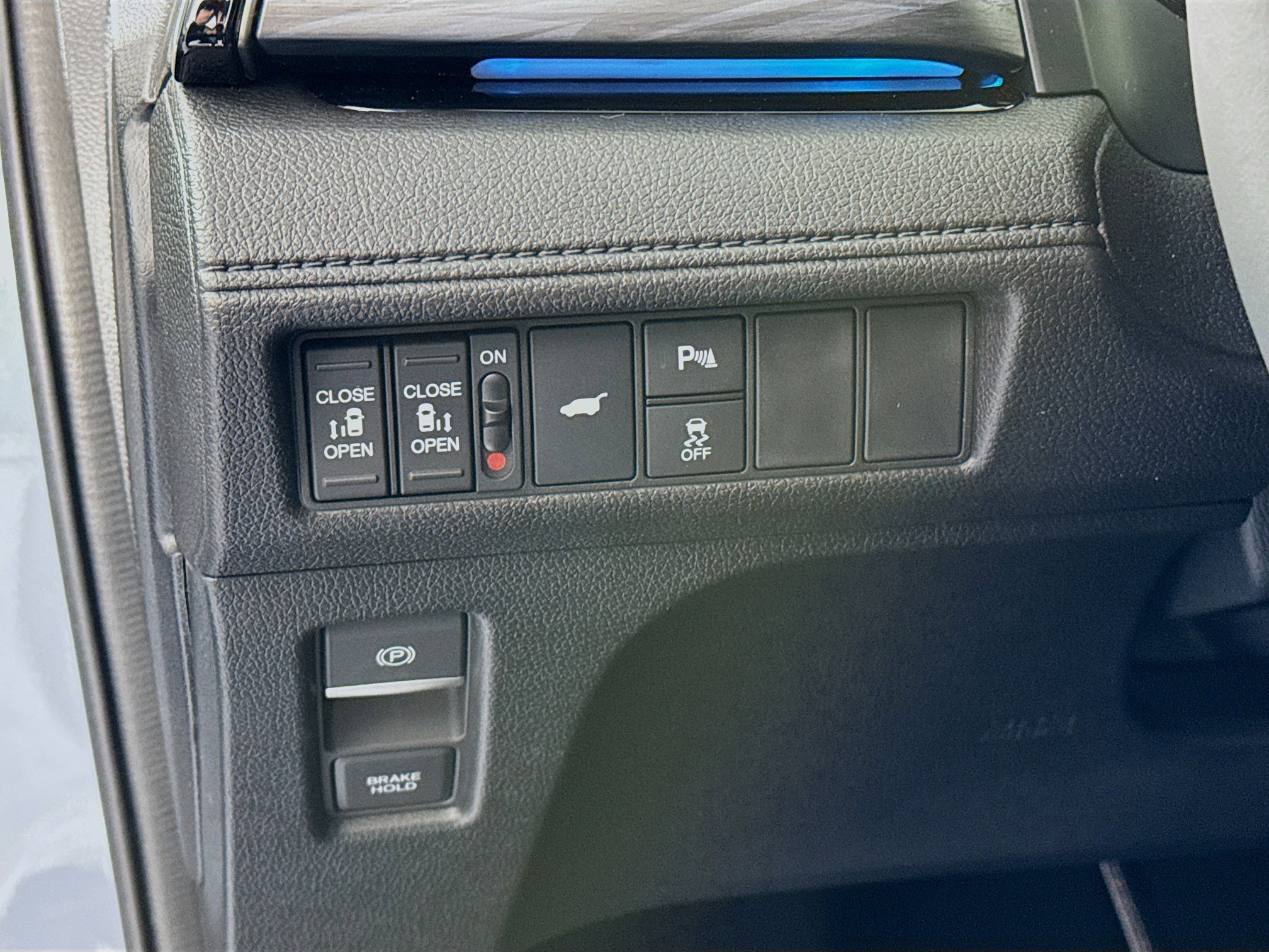 New 2026 Honda Odyssey Elite image 10