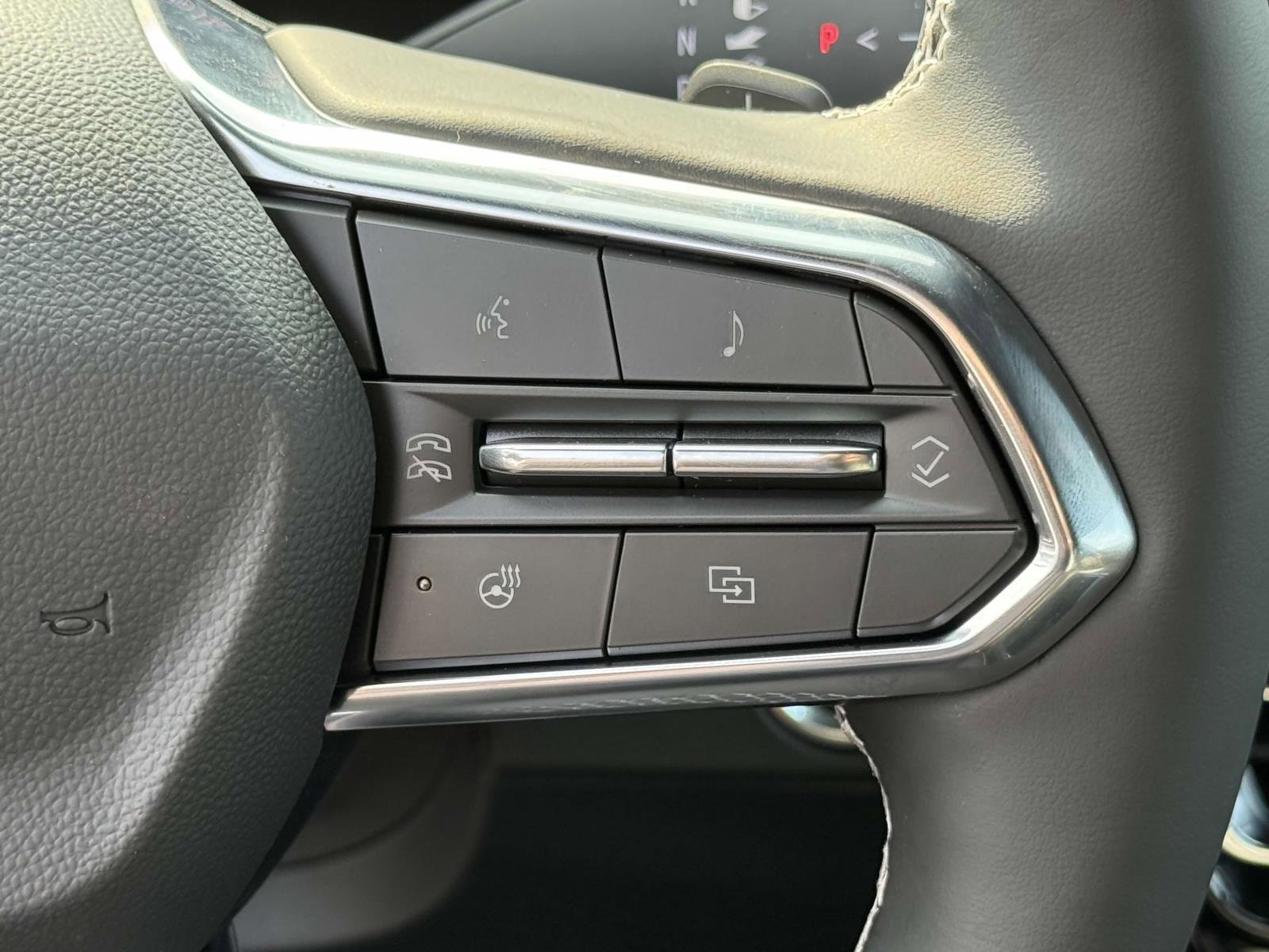 New 2026 Chevrolet Traverse High Country image 13