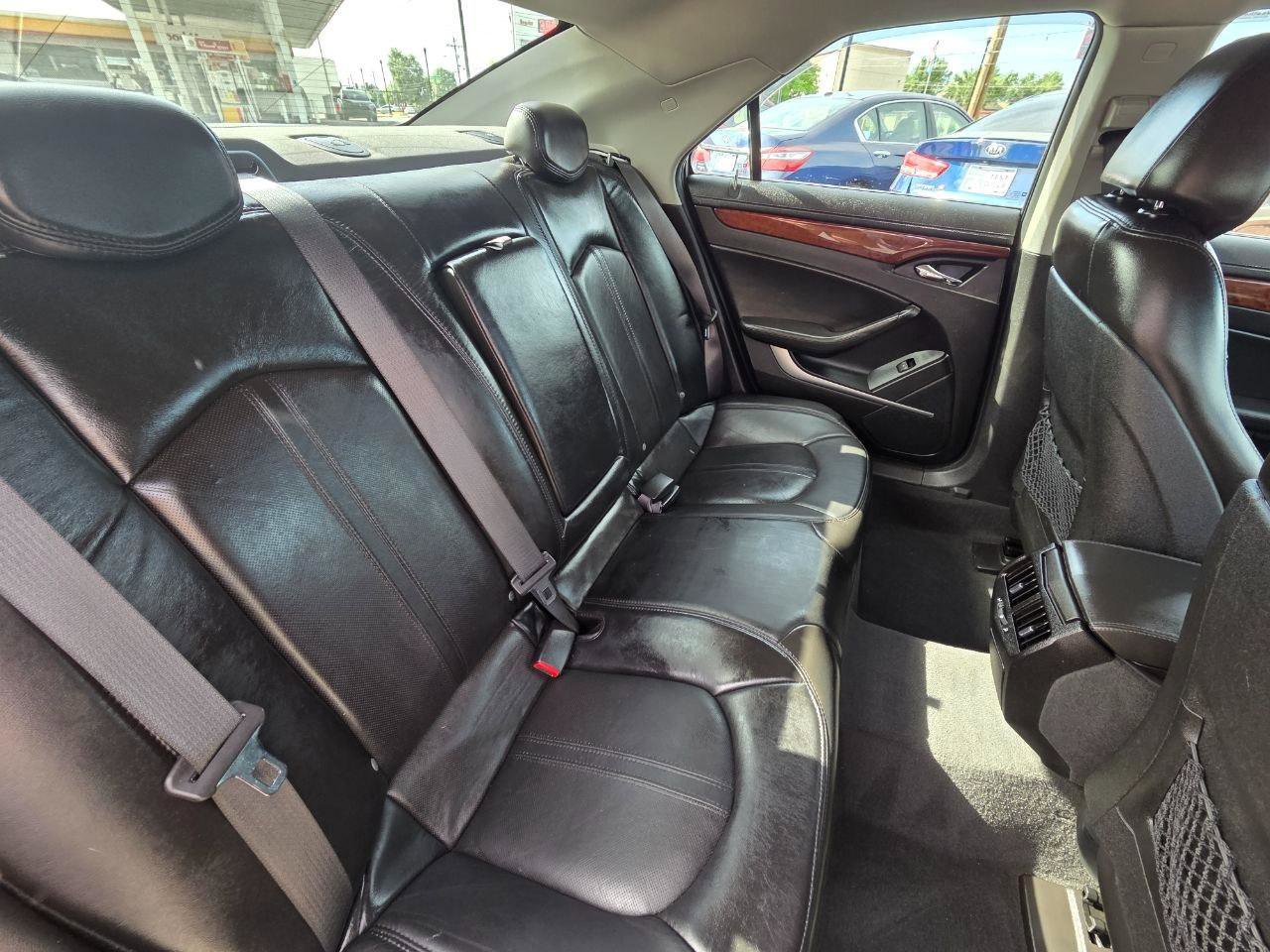 Used 2010 Cadillac CTS Luxury image 15