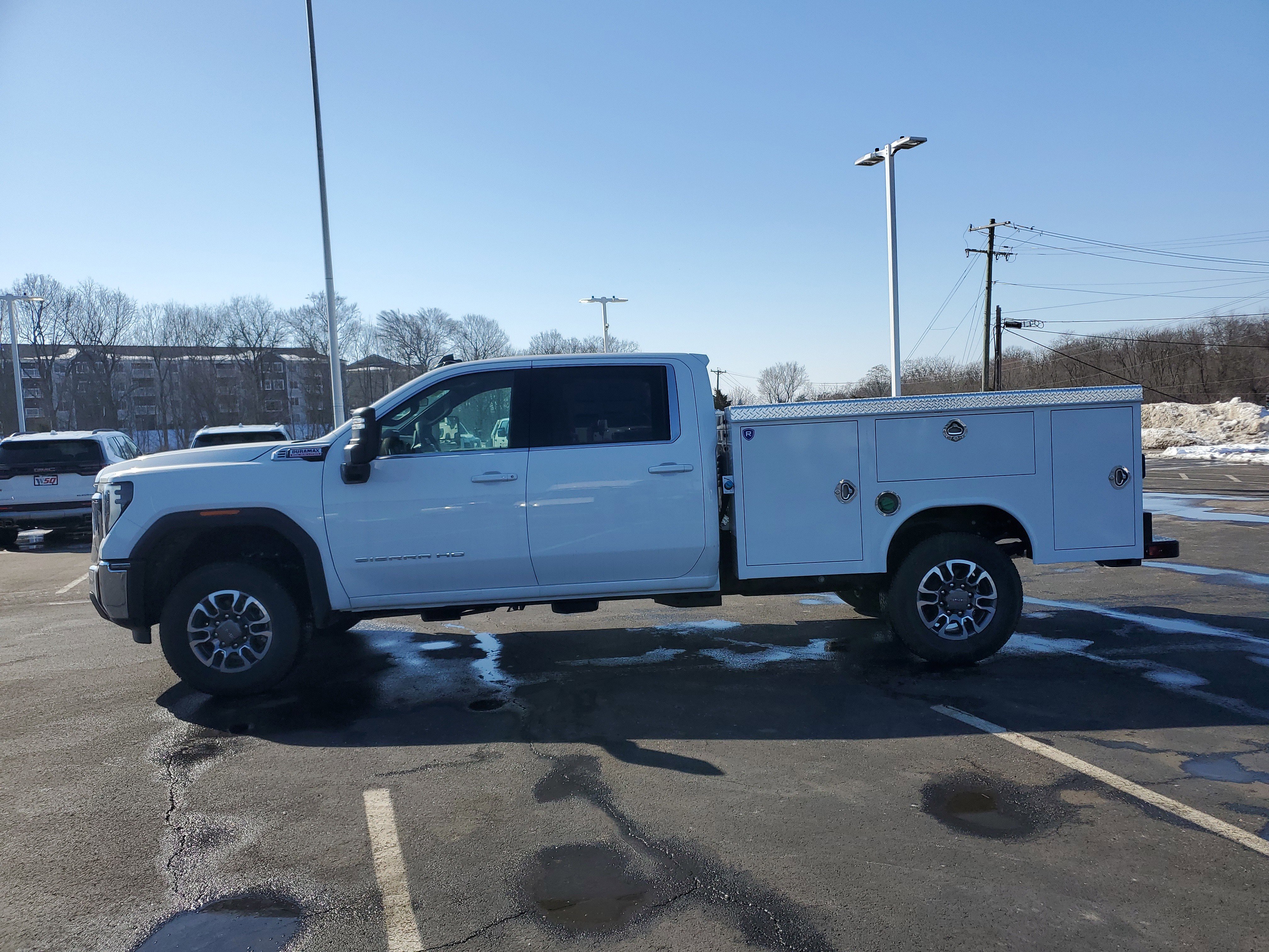 New 2025 GMC Sierra 3500 SLE w/ SLE Convenience Package image 8