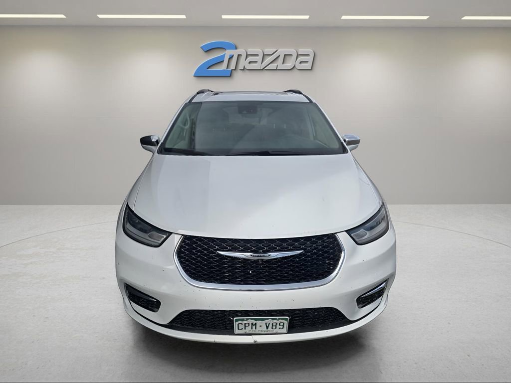 Used 2022 Chrysler Pacifica Limited image 17