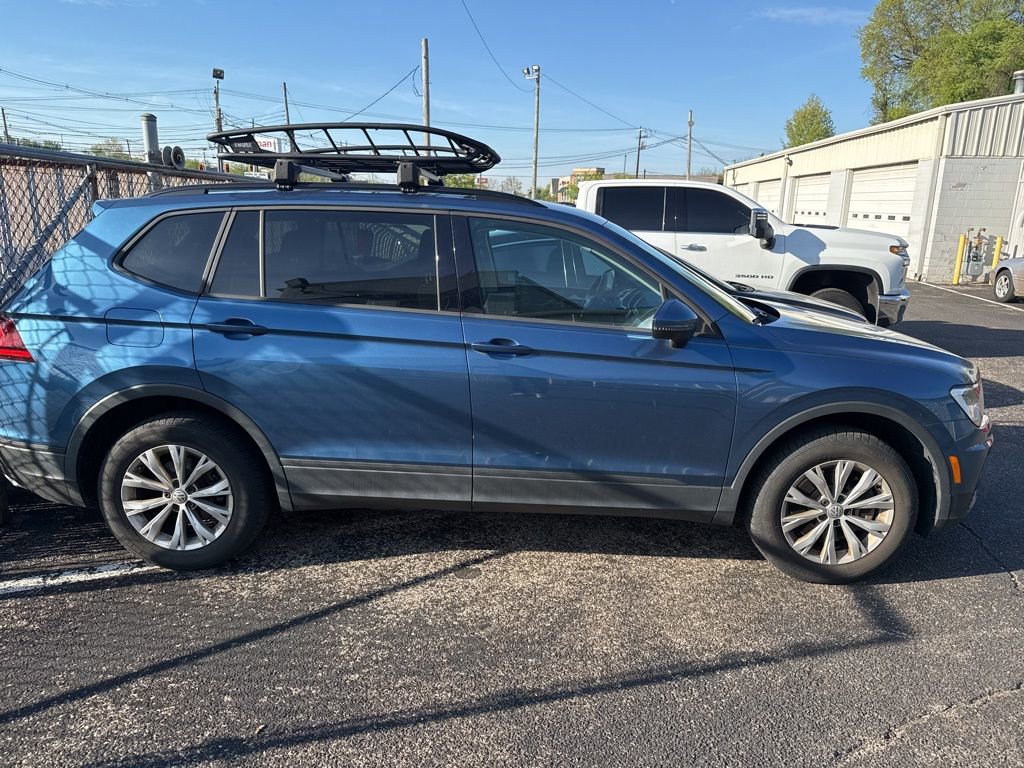 Used 2019 Volkswagen Tiguan S image 2