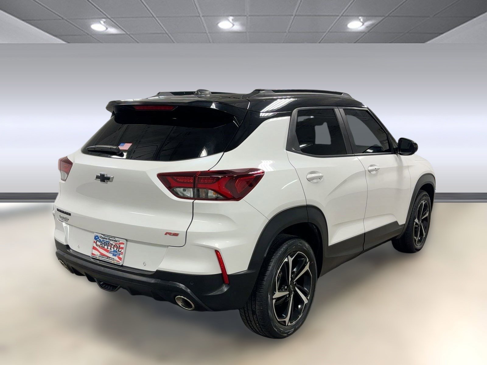 Used 2023 Chevrolet TrailBlazer RS w/ Technology Package image 8