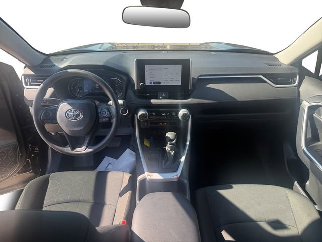 Used 2025 Toyota RAV4 XLE image 10