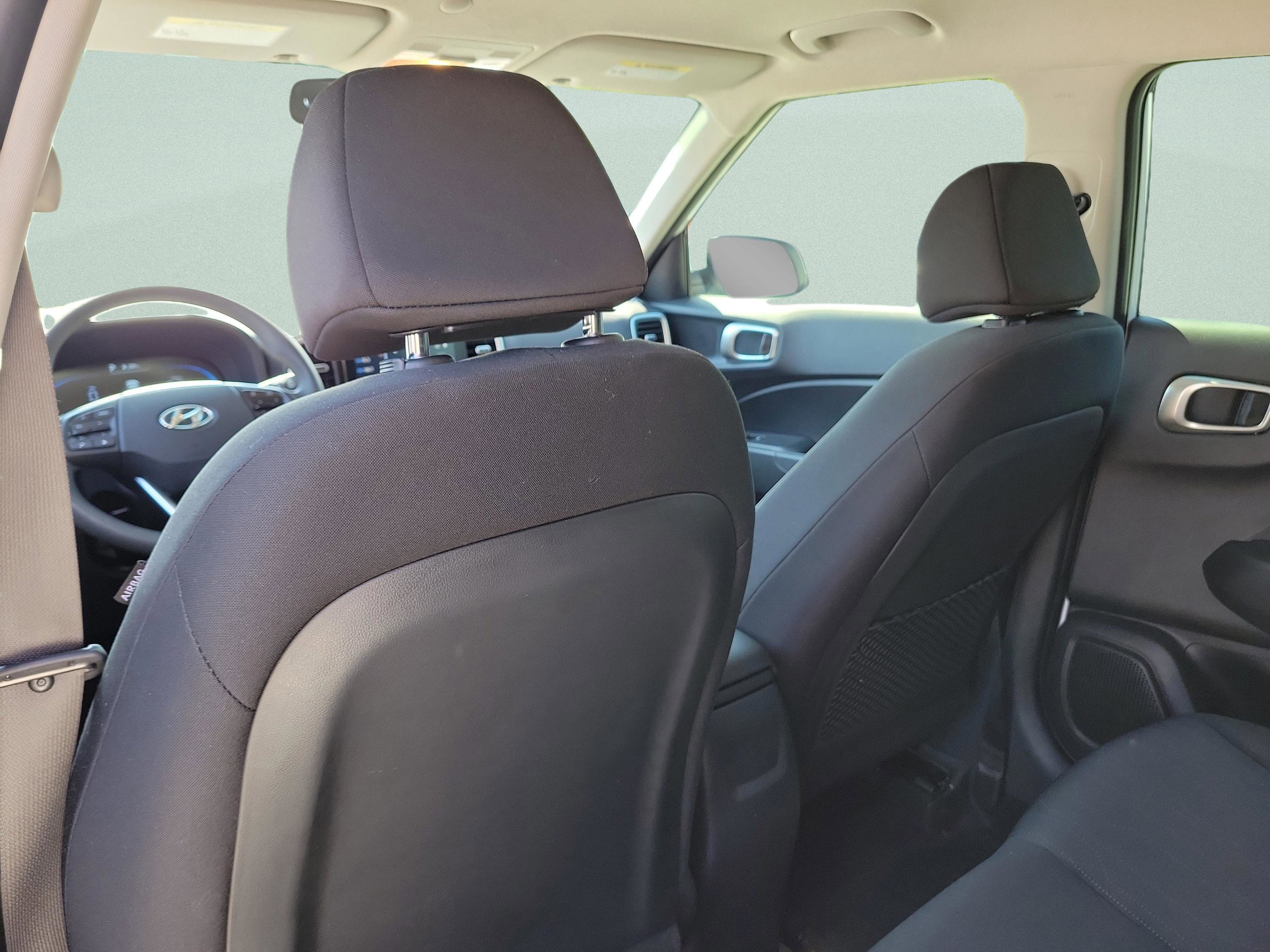 New 2026 Hyundai Venue SE FWD image 19