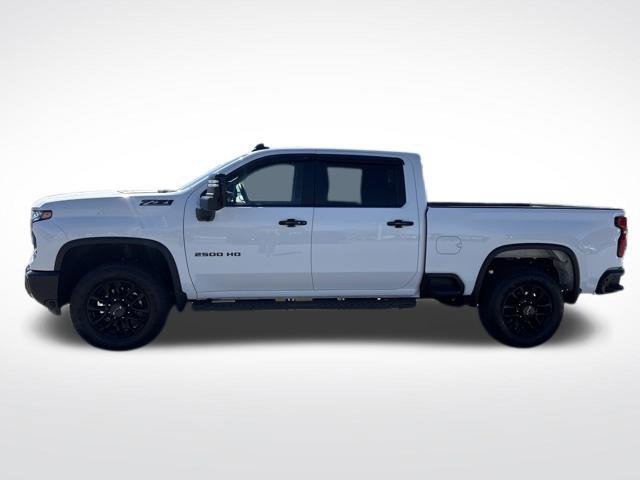 Used 2026 Chevrolet Silverado 2500 LT w/ Trail Boss Package AWD/4WD image 2