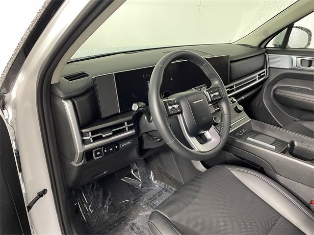 Used 2025 Hyundai Santa Fe SEL image 5