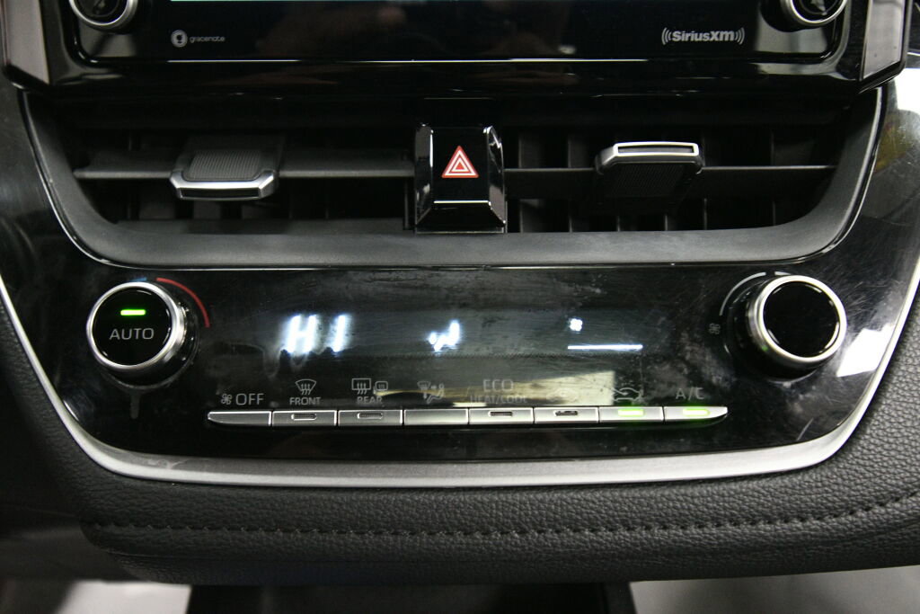 Certified 2022 Toyota Corolla SE image 15