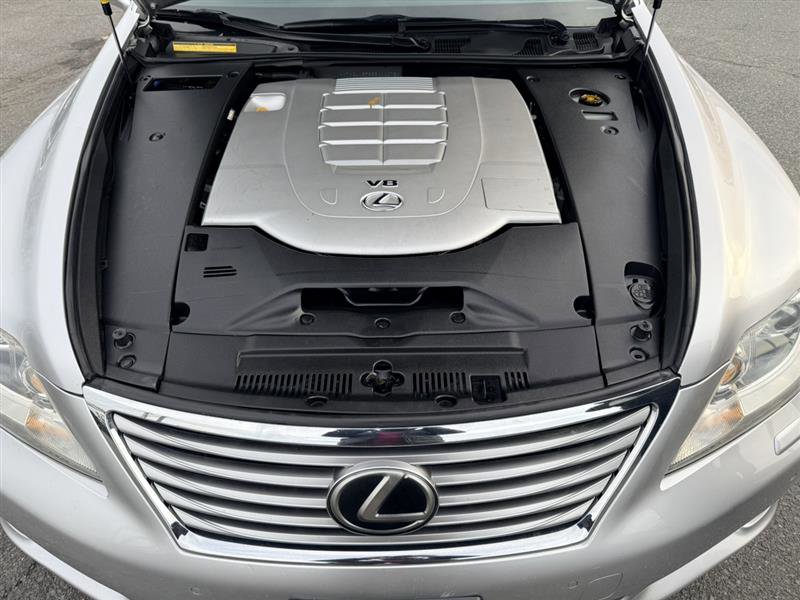 Used 2011 Lexus LS 460 AWD w/ Comfort Plus Pkg image 39